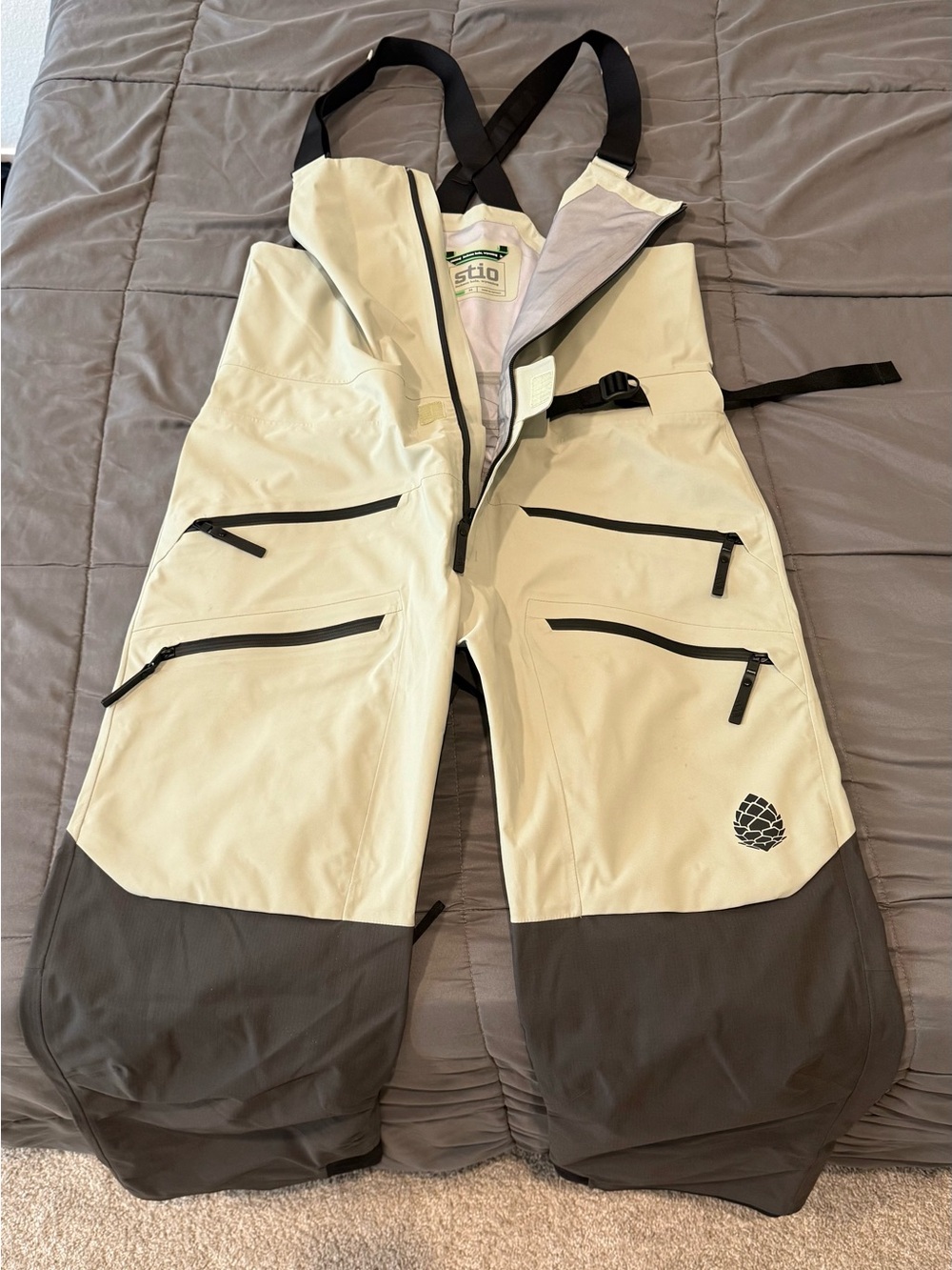 Stio Men's Figment Bib - size M but fits like L
